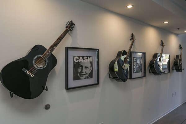 Luxe + Modern Johnny Cash Inspired Executive Condo Νάσβιλ Εξωτερικό φωτογραφία