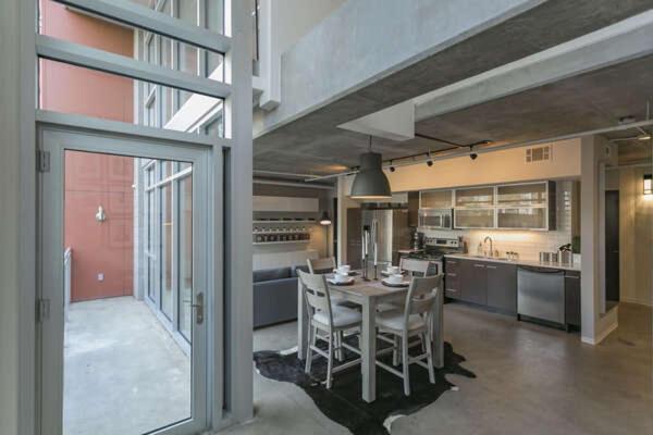 Luxe + Modern Johnny Cash Inspired Executive Condo Νάσβιλ Εξωτερικό φωτογραφία